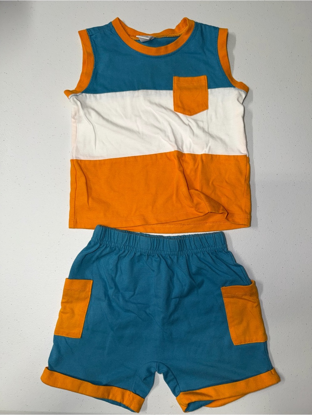 PL: Baby Orange/White/Teal Short and Sleeveless Shirt/Set (12 Month)